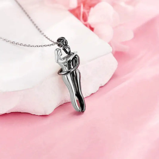 Lovvera Pendant – An Emotion, Beautifully Worn